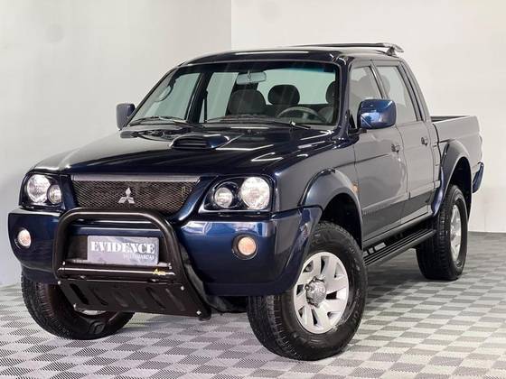 MITSUBISHI L200 2.5 SPORT HPE 4X4 CD 8V TURBO INTERCOOLER DIESEL 4P MANUAL MITSUBISHI L200 2.5 SPORT HPE 4X4 CD 8V TURBO INTERCOOLER DIESEL 4P MANUAL